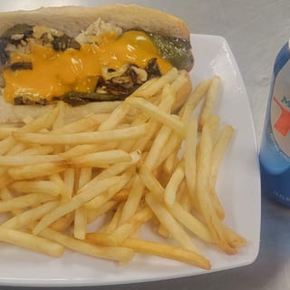 Chicken Philly Steak MEAL(Fries & Drink)