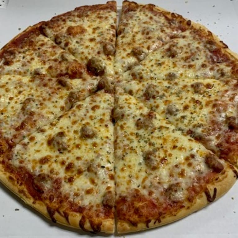 Fresh Salads to Complement Your Meal